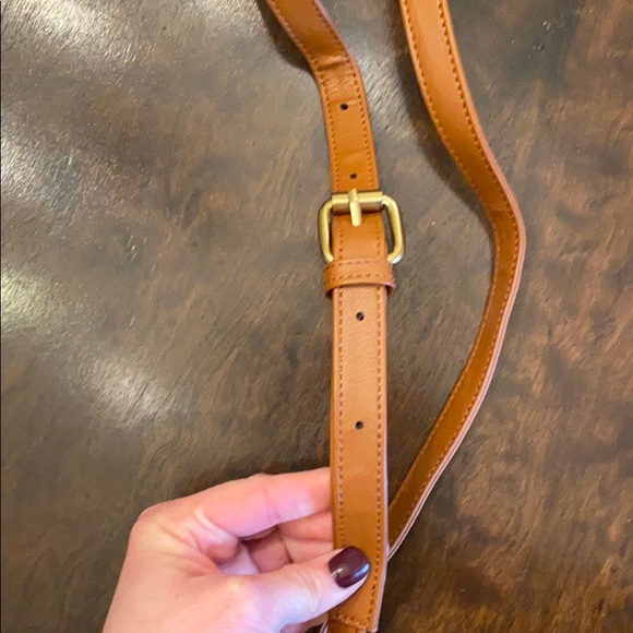 JJ Winters ivy Leather Crossbody - Picture 3 of 8